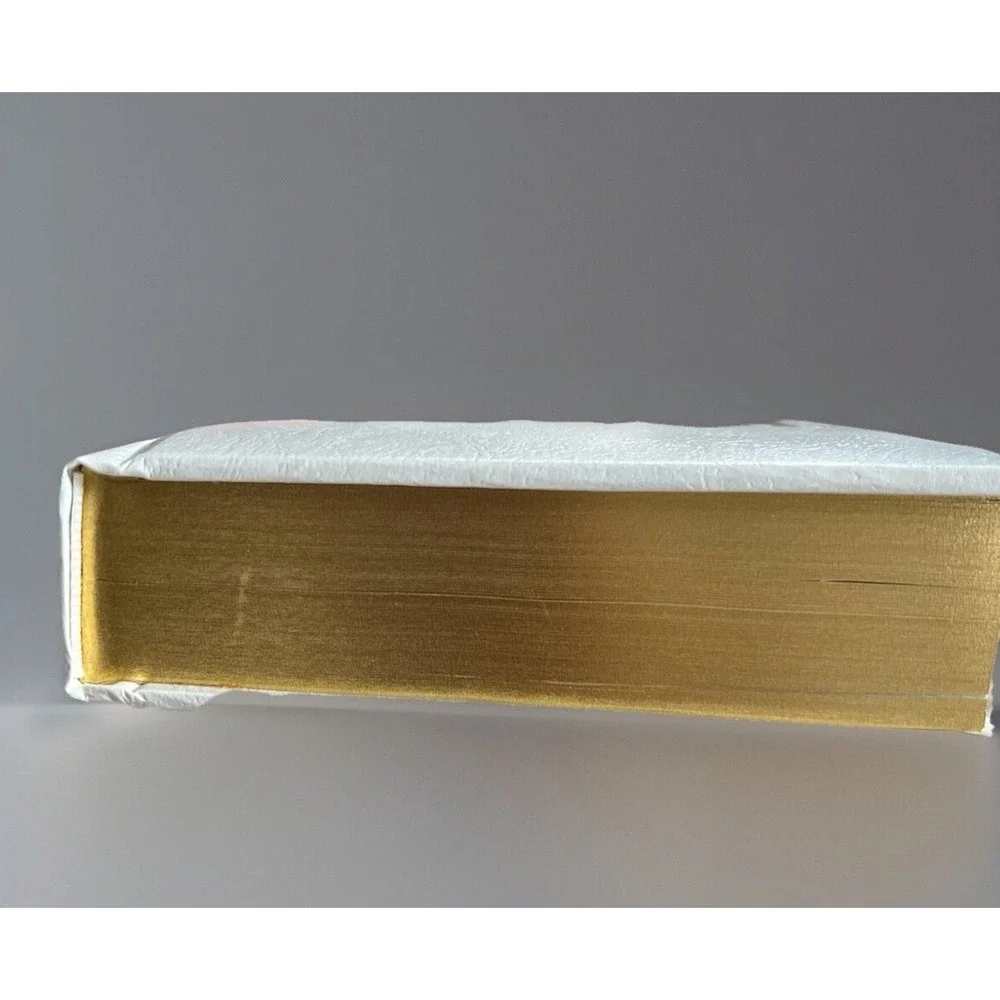New American Bible Catholic Edition NAB White Gold Heirloom Family Record 1991